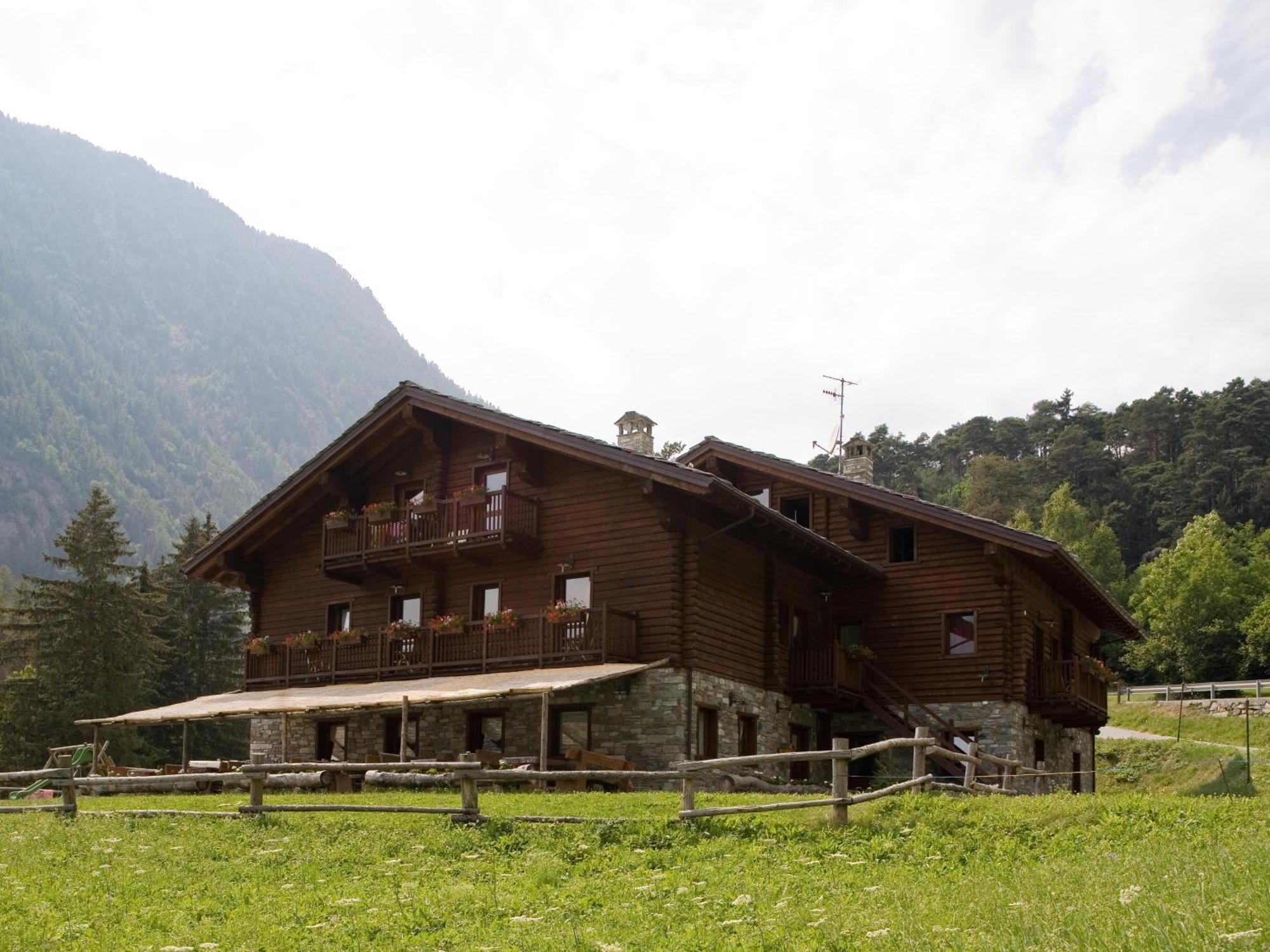 Agriturismo Les Hiboux Brusson Kültér fotó